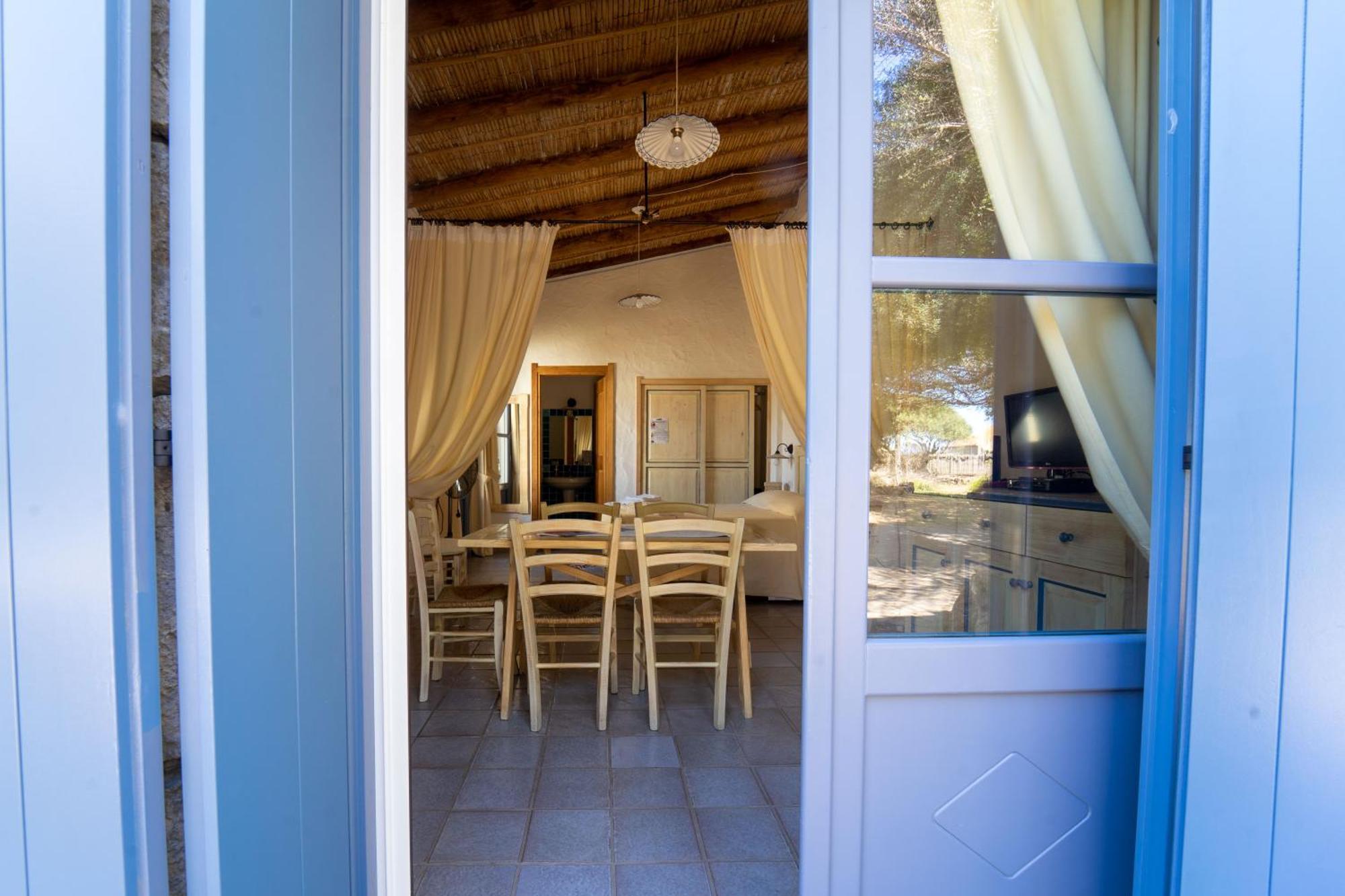 Residence Isola Dei Mori Sant'Antioco Exterior photo
